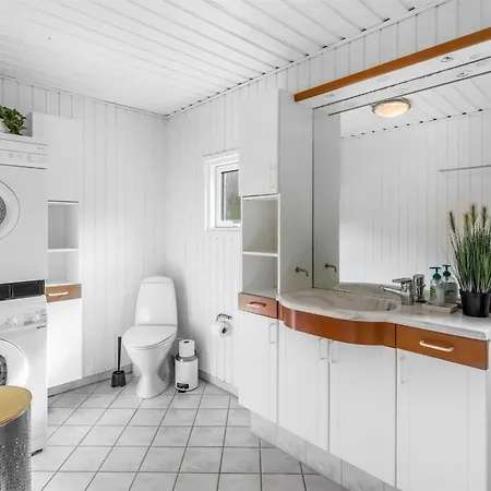 Swaantje - 400m From The Sea By Interhome *